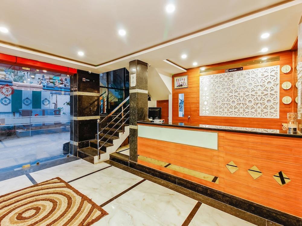 Oyo 29131 Hotel Mn Grand Shamshabad Exterior foto